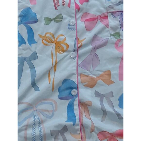 $NWT PJ set, colorful bows design, button down shirt with shorts. Soft XXL - Picture 7 of 8